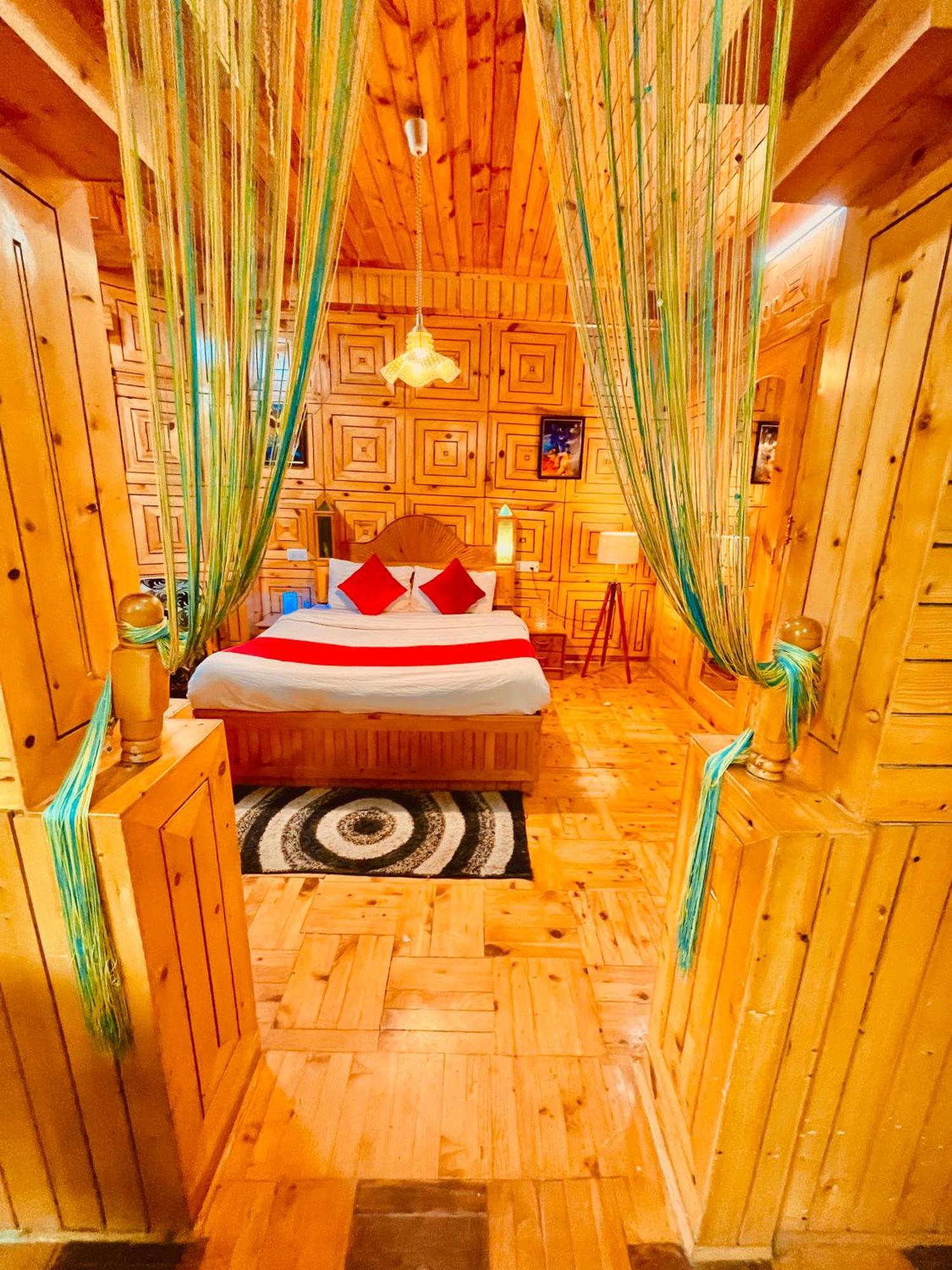 Woods Villa Cottages Manali - 1,2,3,4 Cottages & Villas Available In Manali With Scenic Mountain View Kültér fotó