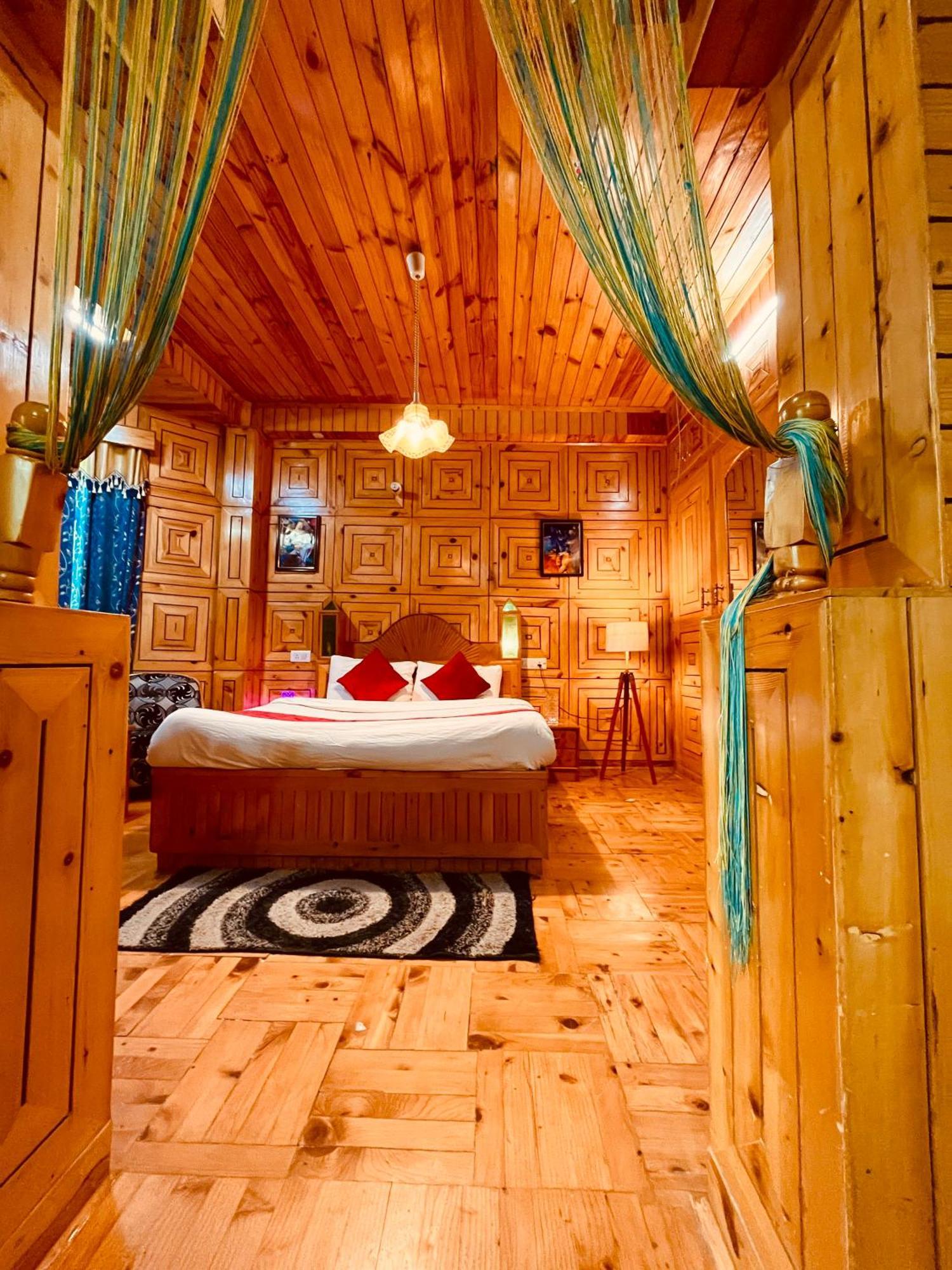 Woods Villa Cottages Manali - 1,2,3,4 Cottages & Villas Available In Manali With Scenic Mountain View Kültér fotó
